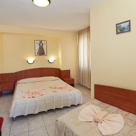 Family Hotel Andreev Nessebar Exterior foto